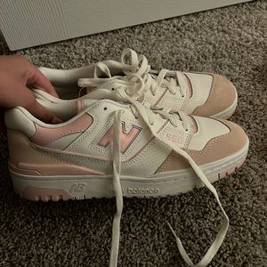 Women’s new balance 550